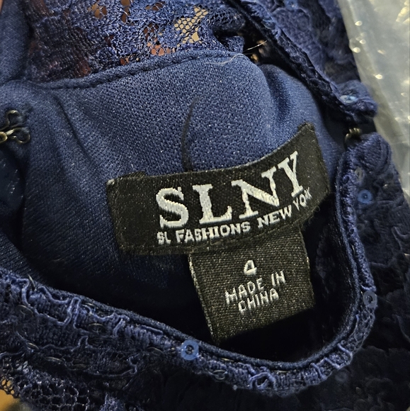 Junior Dress - Picture 9 of 9